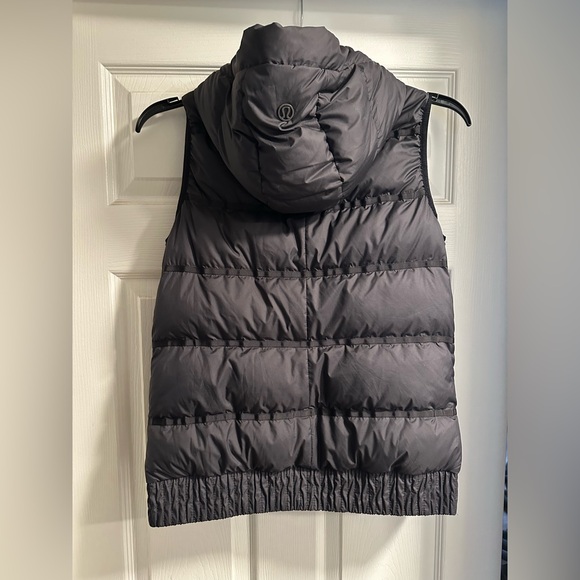 LULULEMON Chilly Chill Puffy Down Vest Black Mojave Beige Gingham Check size 10 - Picture 2 of 9